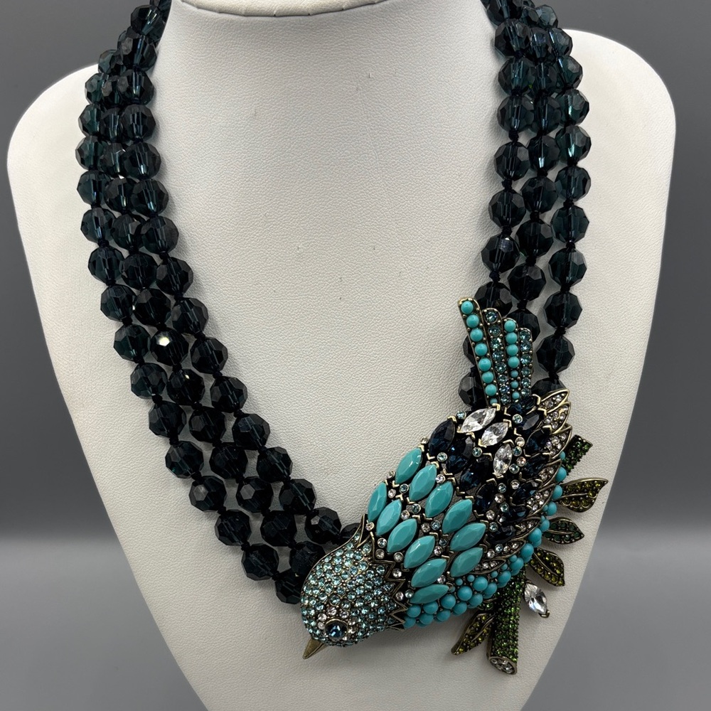 Heidi Daus Marquee Madness Swarovski Crystal Bird Statement Necklace JP443